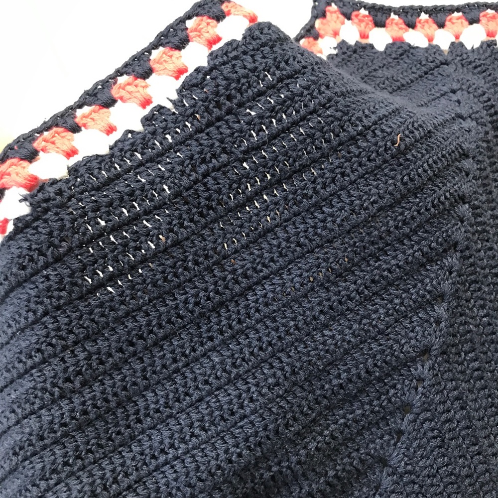 Zara • Knit Crochet Halter Crop Top Festival Top - Picture 4 of 6